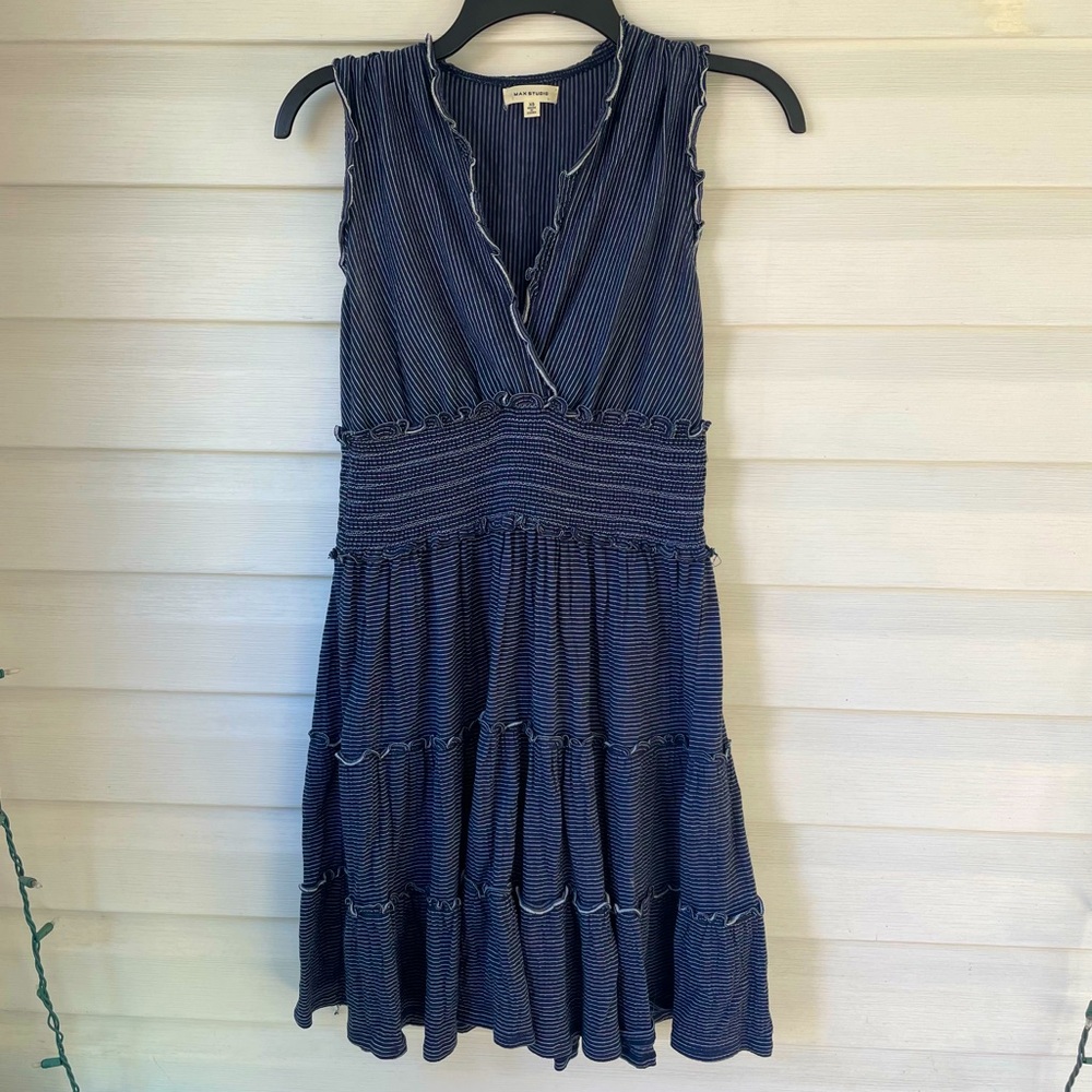 Max Studio | Blue Sleeveless V-Neck Midi Sundress